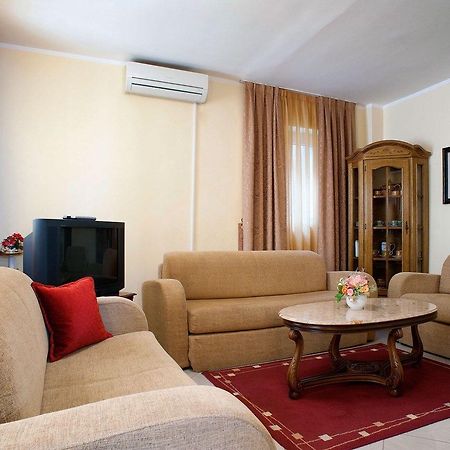 Apartments Vuksic Sveti Stefan Luaran gambar