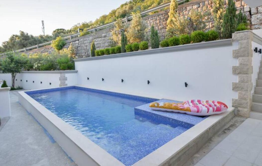 Apartments Vuksic Sveti Stefan Luaran gambar