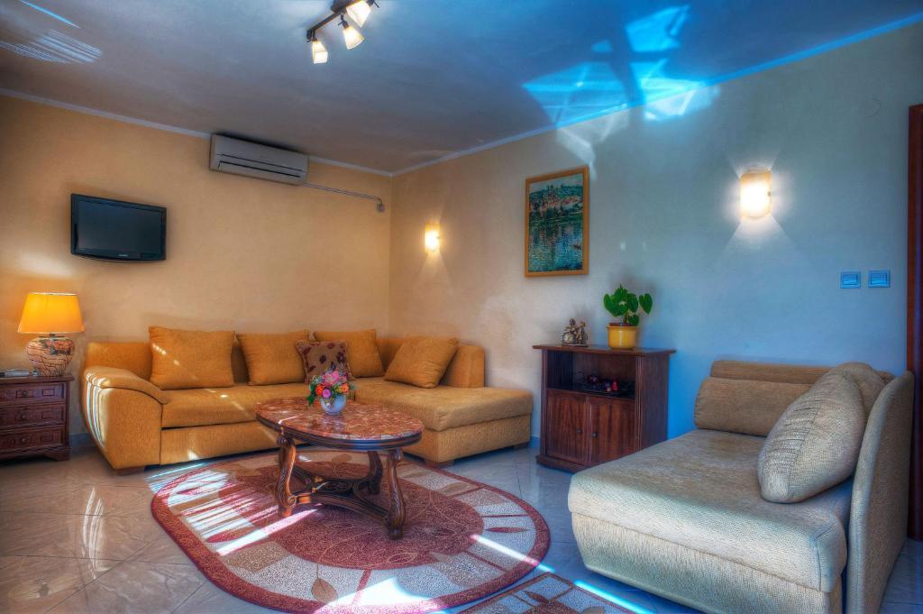 Apartments Vuksic Sveti Stefan Bilik gambar