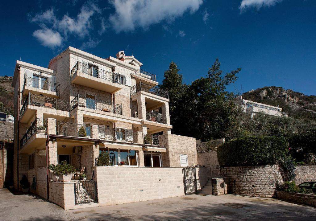 Apartments Vuksic Sveti Stefan Luaran gambar