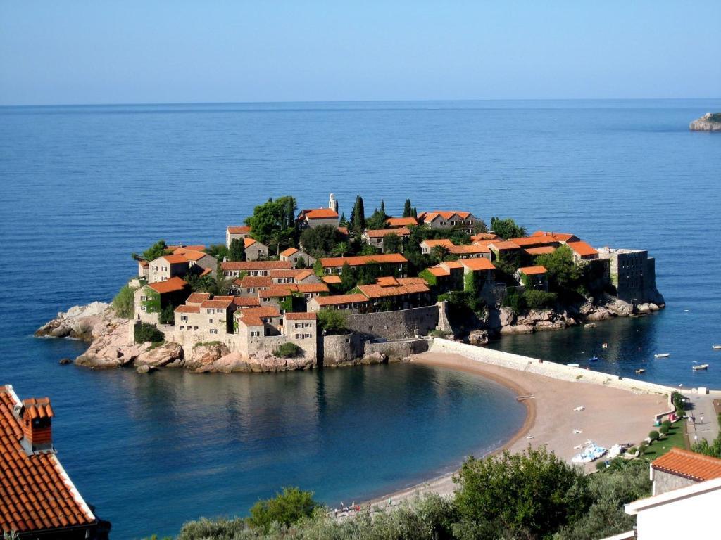Apartments Vuksic Sveti Stefan Luaran gambar