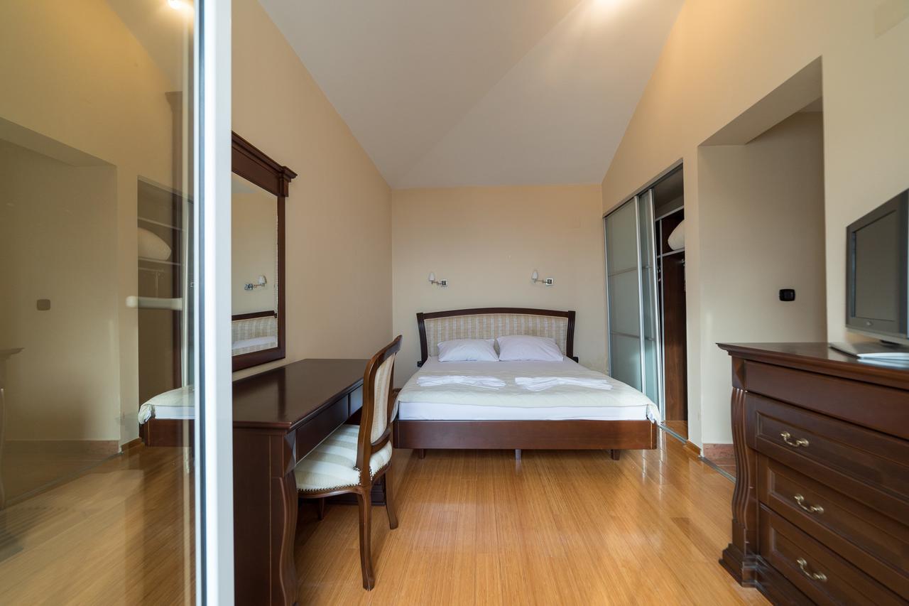 Apartments Vuksic Sveti Stefan Luaran gambar