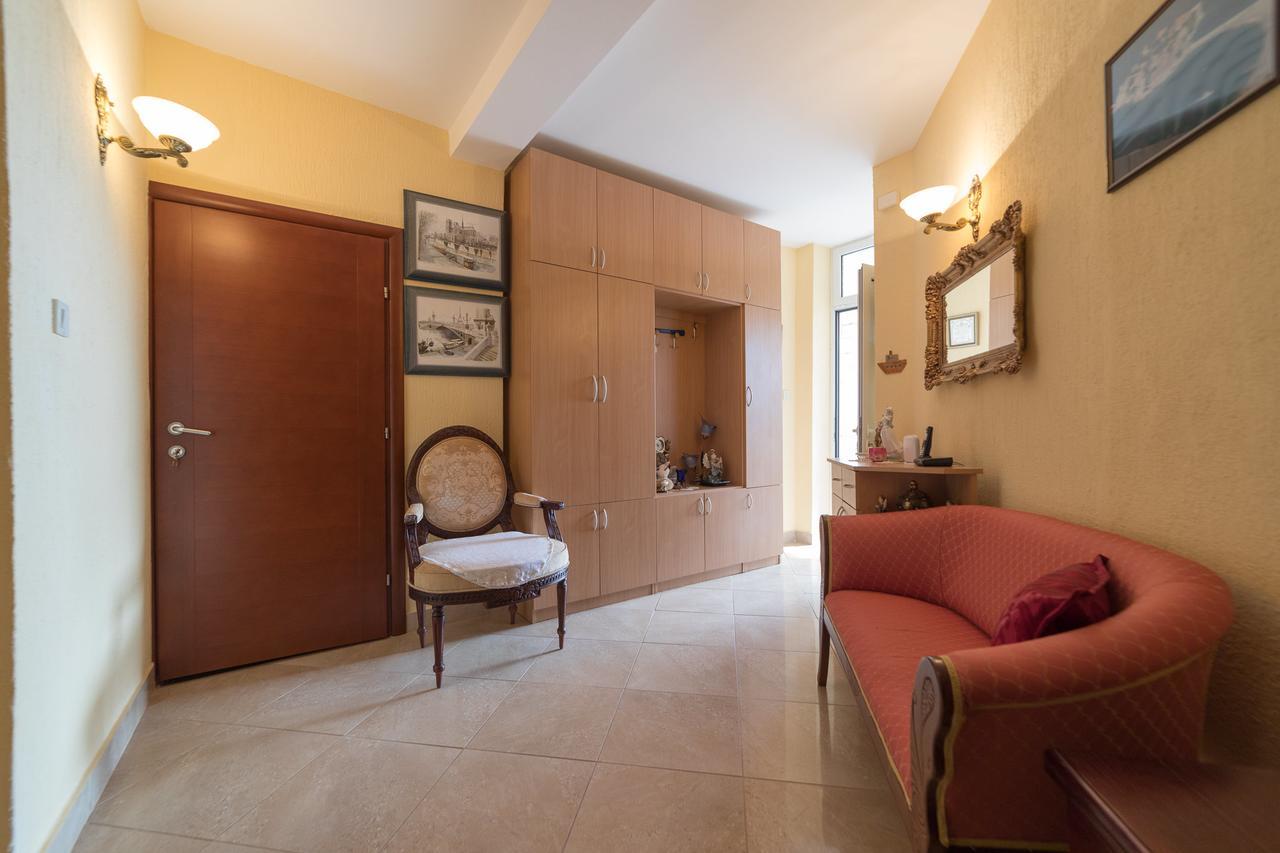 Apartments Vuksic Sveti Stefan Luaran gambar