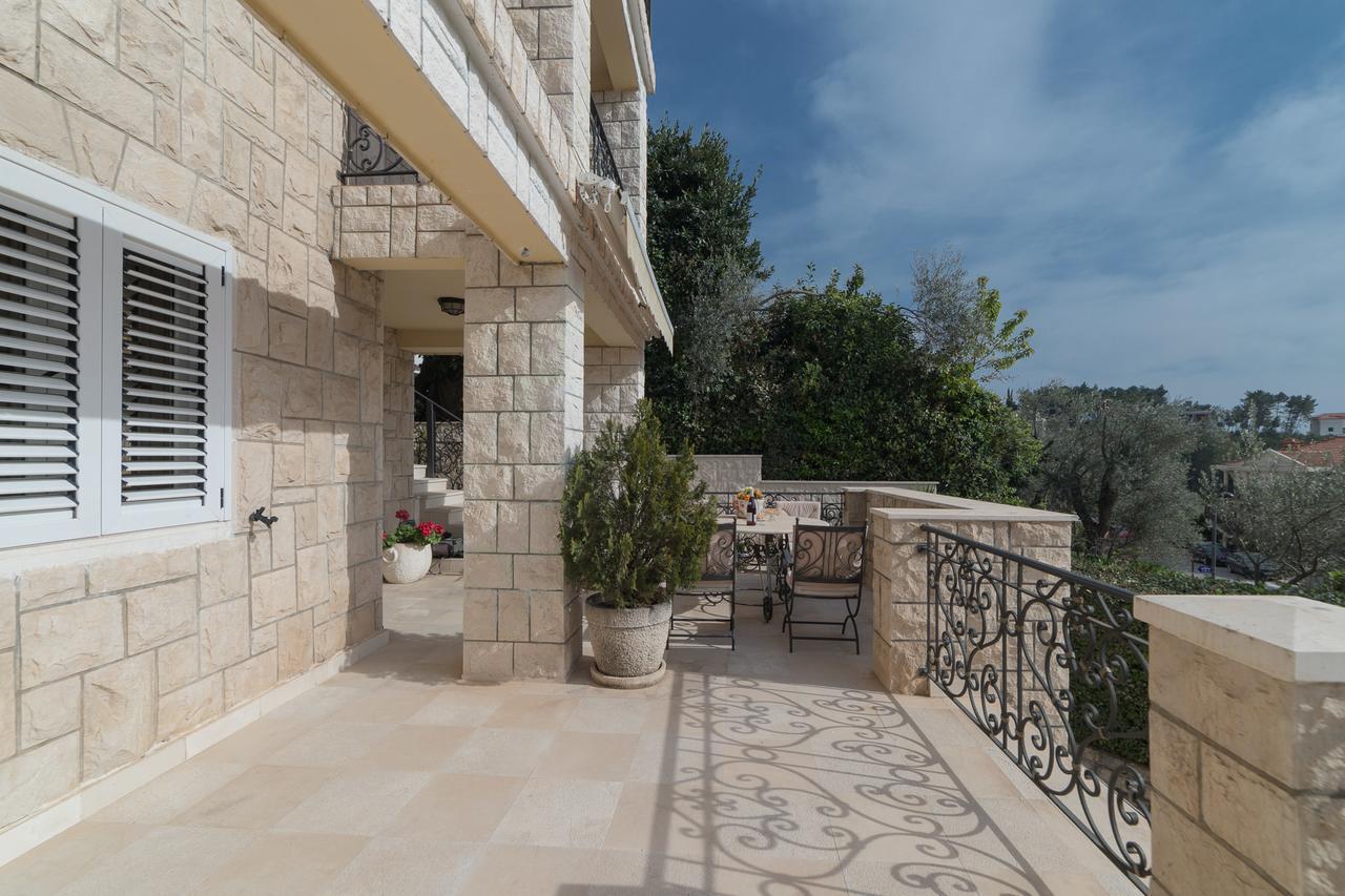 Apartments Vuksic Sveti Stefan Luaran gambar