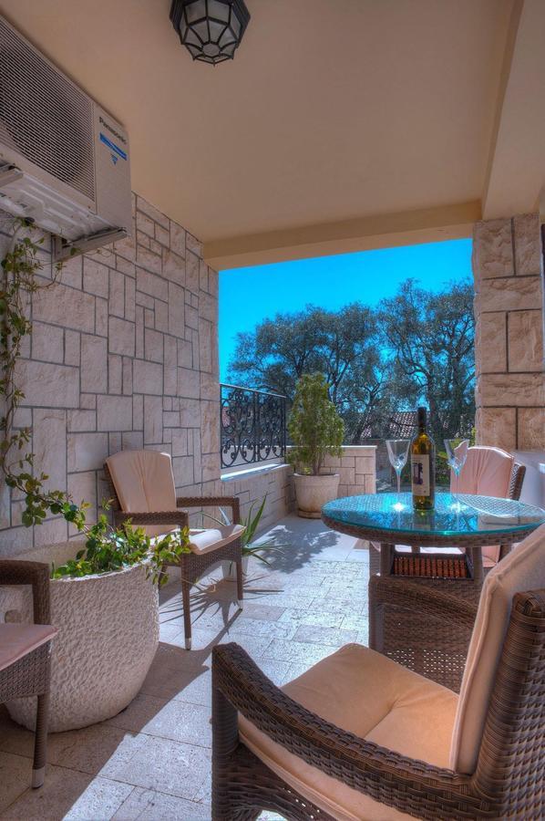 Apartments Vuksic Sveti Stefan Luaran gambar